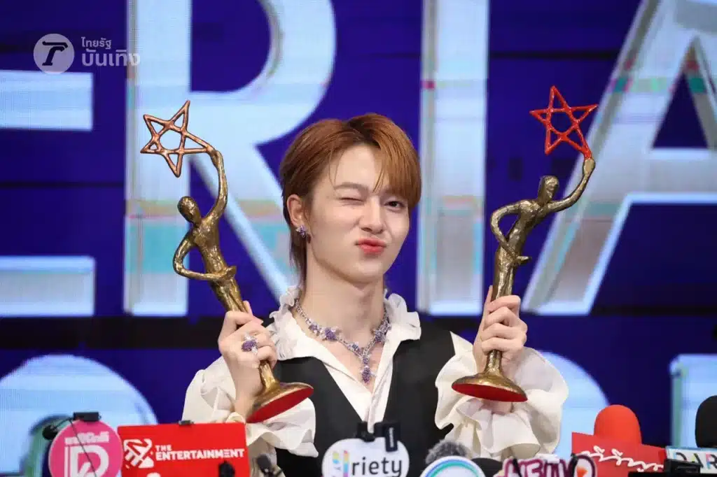 เปิดรางวัลนักแสดงชาย-หญิง แห่งปี จากเวที