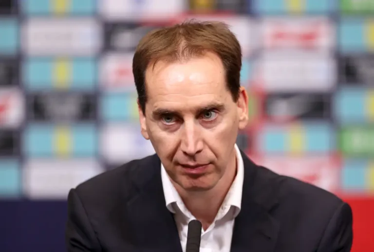 เกมหยุดมากพอแล้ว! FA ยืนยันไม่เห็นด้วยขยายขอบเขต VAR ตัดสินเตะมุม-ใบเหลืองที่สอง