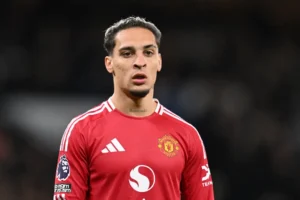 แม้อยากอยู่ยุโรป! ‘อันโตนี’ ได้รับข้อเสนอจากสองทีมยักษ์ใหญ่ซาอุฯ