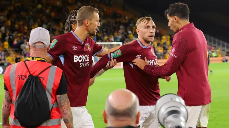 โบเวน ขอโทษแฟนขุนค้อน หลังมีปากเสียงจบเกมพ่ายวูล์ฟส์ คาราบาว คัพ